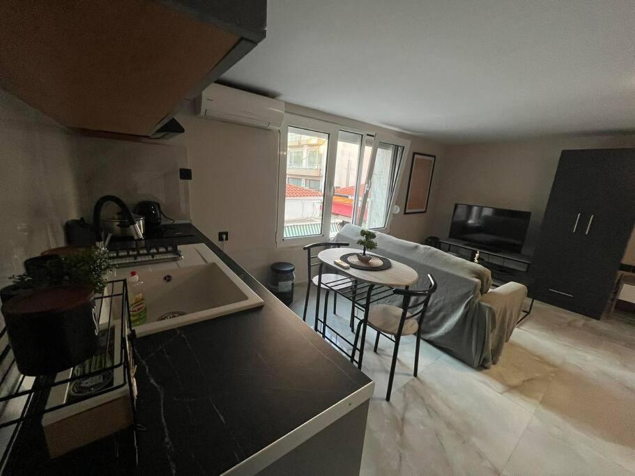 Cozy Studio In Alexandroupolis Exterior foto
